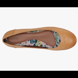 Cobb Hill Women's Maiika Ballet Flat In Amber Yellow (size 10)